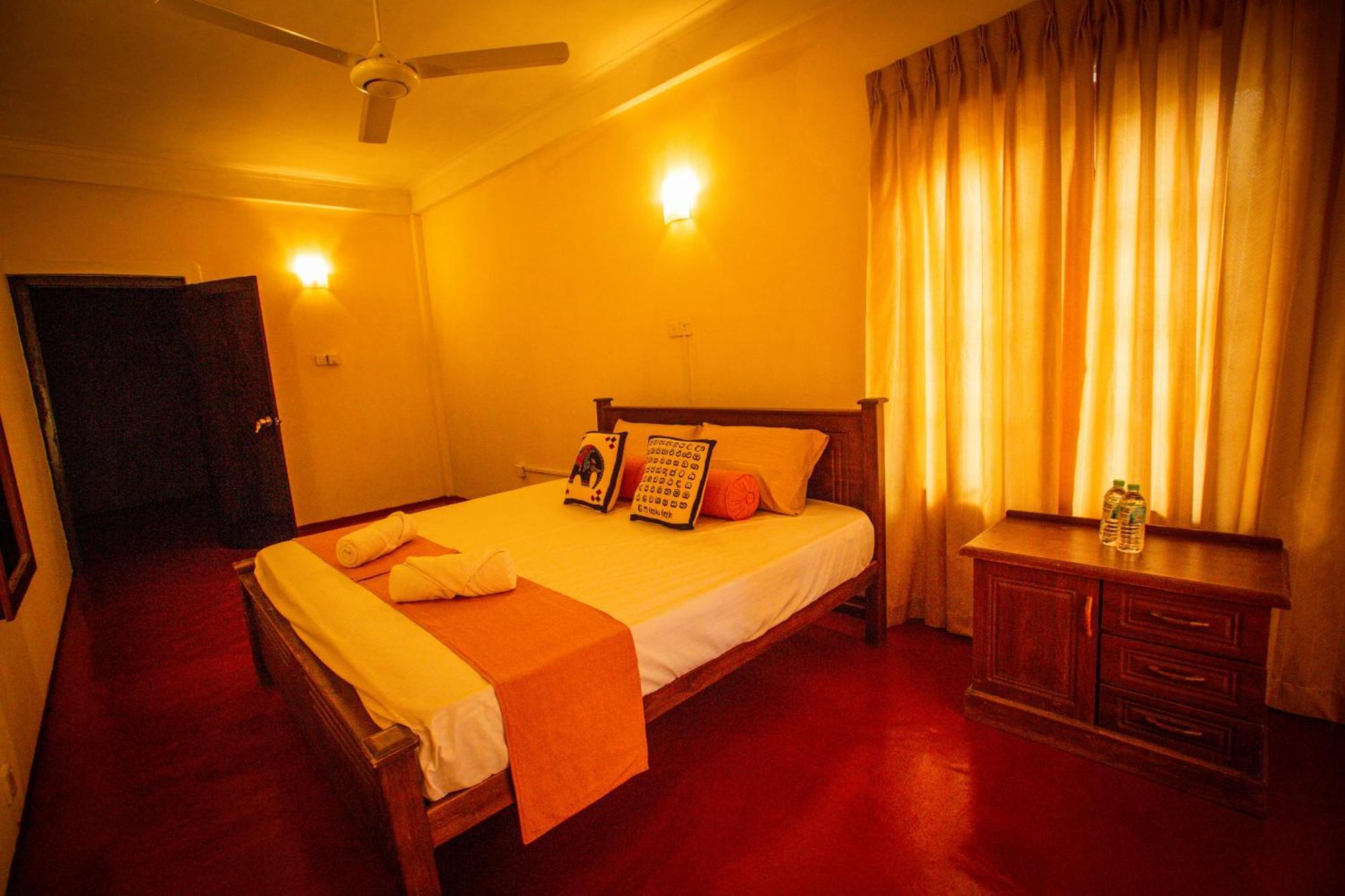 Sunbloom Inn Kandy Kültér fotó